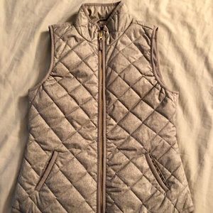 Quilted Grey Puffy Warm Vest